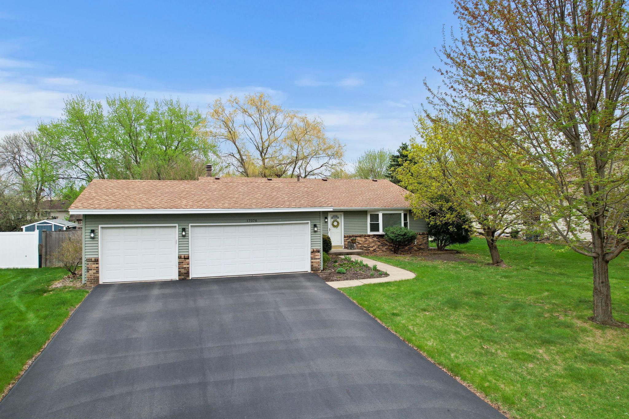 17076 Forfar Court