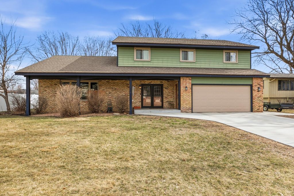 Photo of 14 Pandolfo Place, Saint Cloud, MN 56303 (MLS # 7046355)