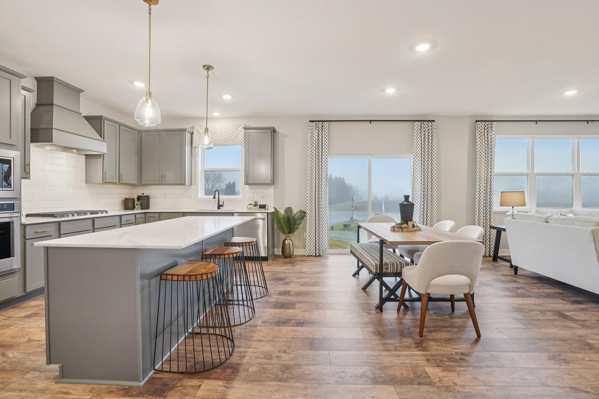 2095 Kestrel Drive