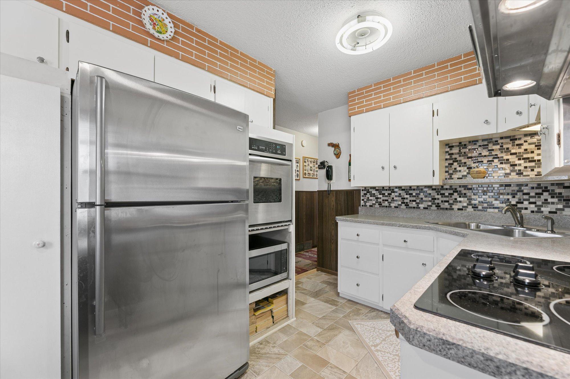 1747 Pinewood Drive