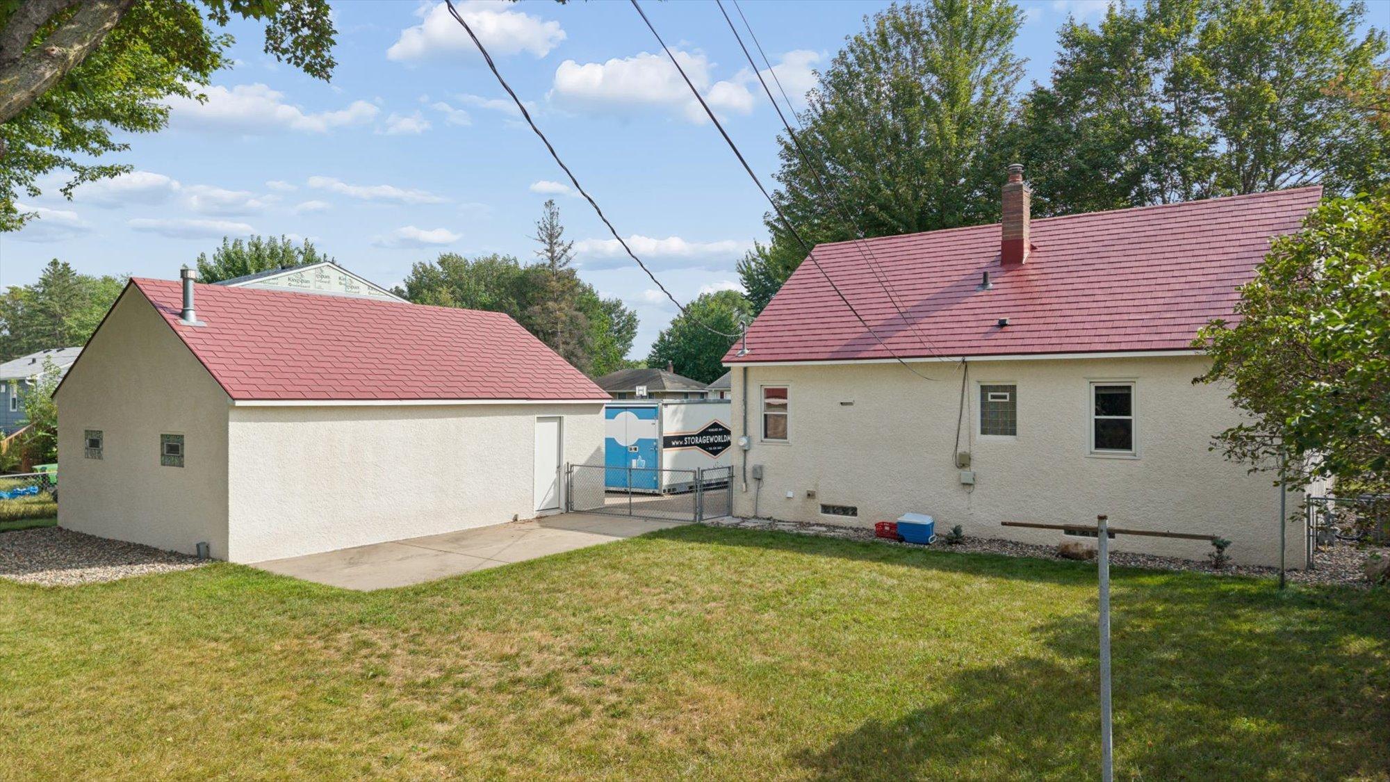1747 Pinewood Drive