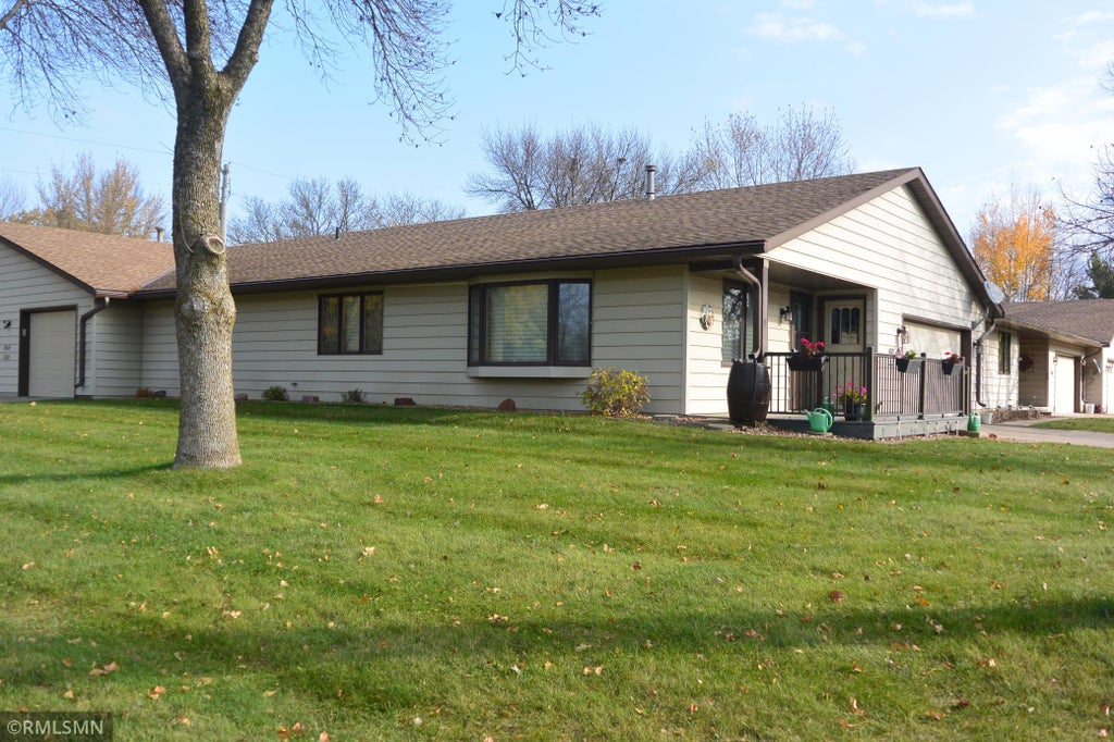 Photo of 1601 9th Street E, Glencoe, MN 55336 (MLS # 7164651)