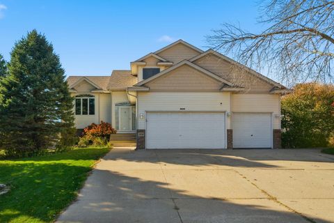 10248 Washington Court NE Blaine MN 55434