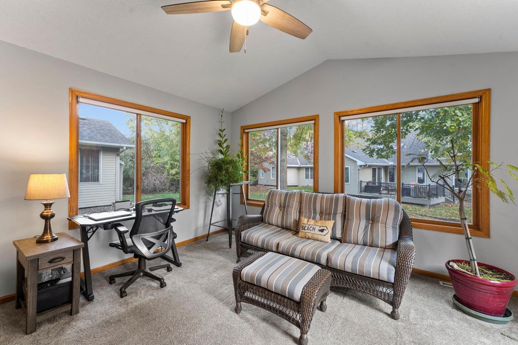 Photo of 1140 Trenton Circle N, Plymouth, MN 55441 (MLS # 7019360)