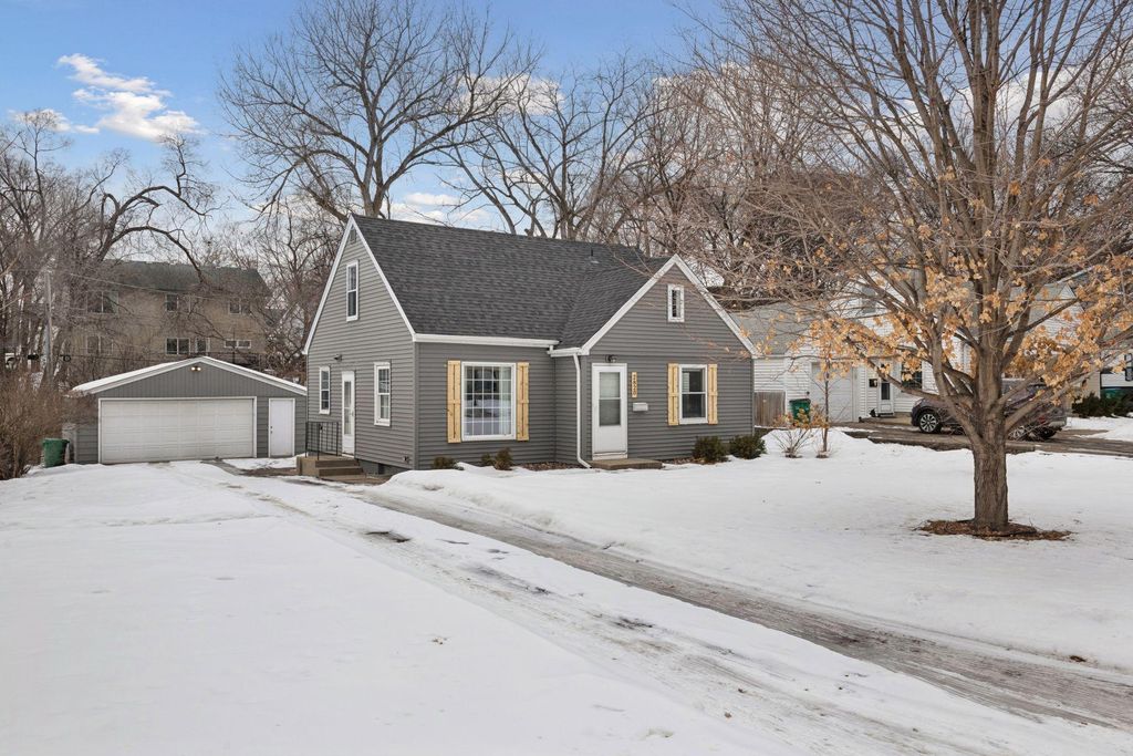 Photo of 2820 Maryland Avenue S, Saint Louis Park, MN 55426 (MLS # 7019044)