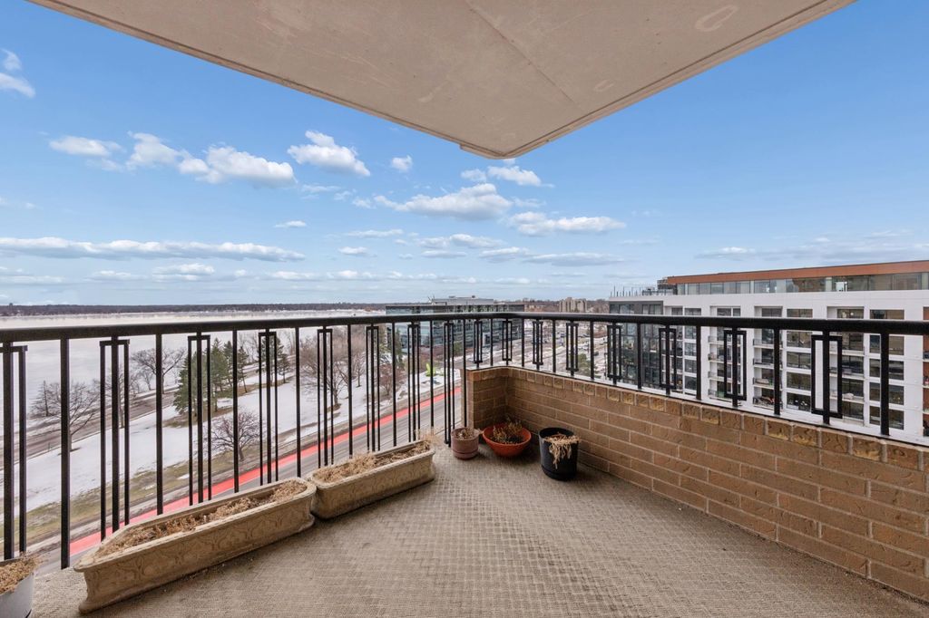 Photo of 2950 Dean Parkway #1005, Minneapolis, MN 55416 (MLS # 6788076)