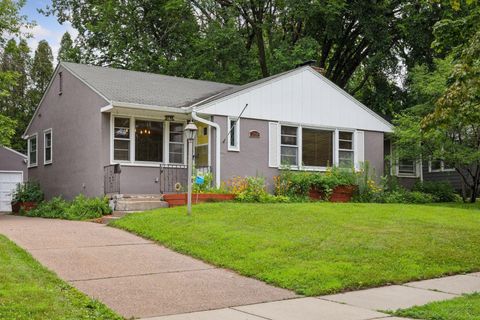 1759 Montreal Avenue Saint Paul MN 55116