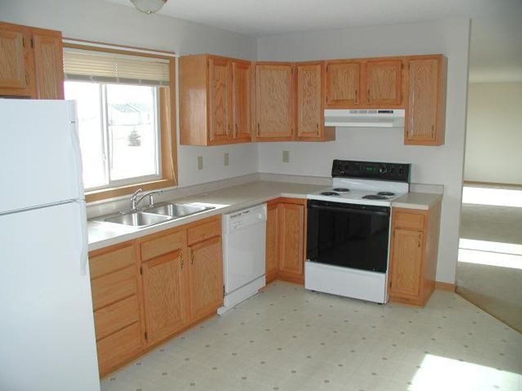 Photo of 1322 214th Avenue, New Richmond, WI 54017 (MLS # 7026104)