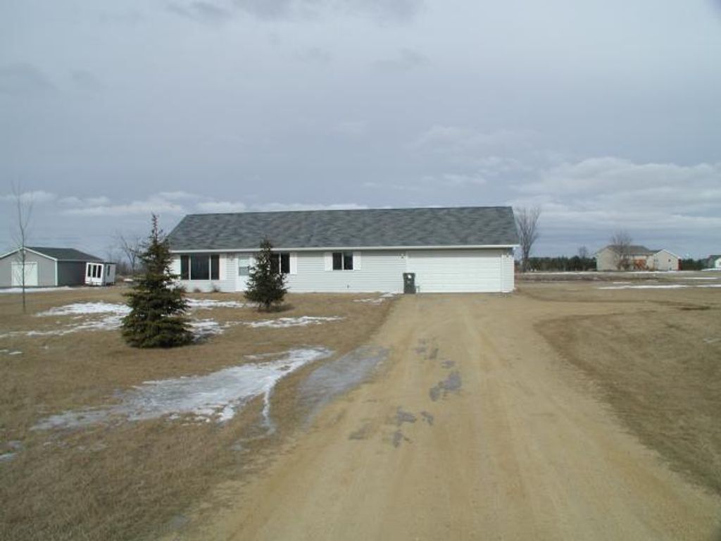 Photo of 1322 214th Avenue, New Richmond, WI 54017 (MLS # 7026104)