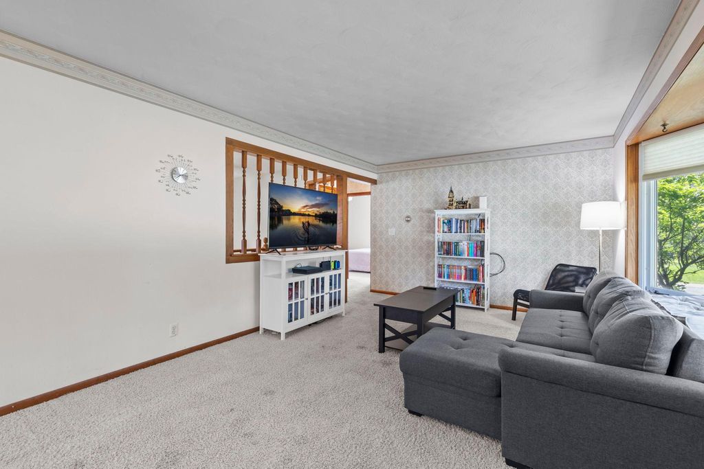 Photo of 2012 Zircon Lane, Eagan, MN 55122 (MLS # 7052501)