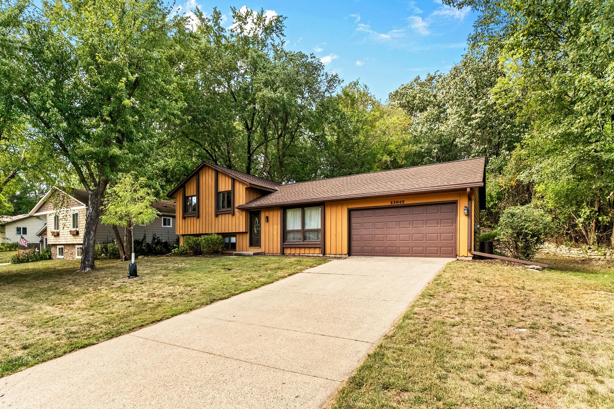 13045 Eveleth Avenue