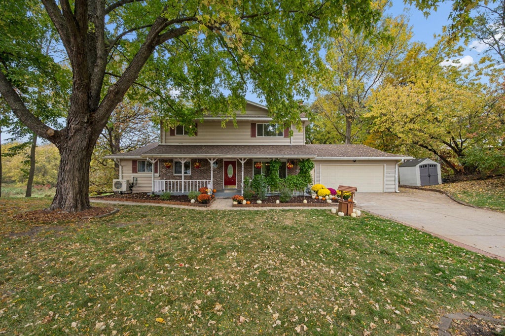 Photo of 7920 Robin Circle, Waconia, MN 55387 (MLS # 7161043)