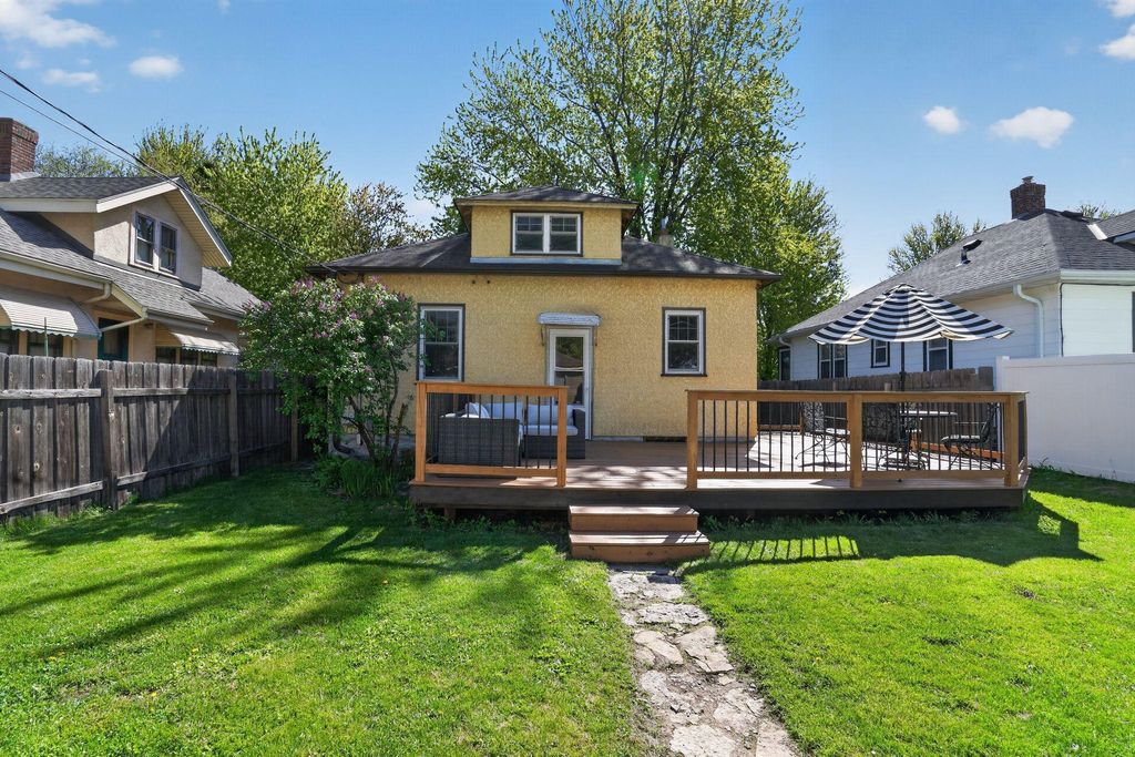 Photo of 1393 Searle Street, Saint Paul, MN 55130 (MLS # 7071694)