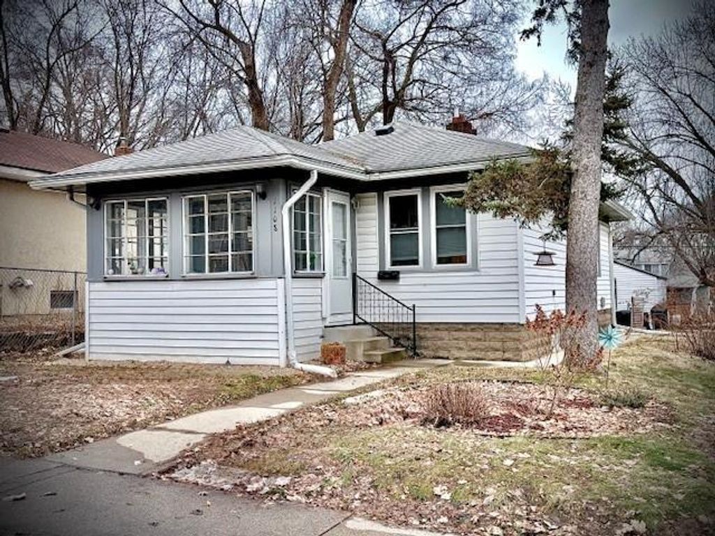 Photo of 1108 6th Street E, Saint Paul, MN 55106 (MLS # 7032474)