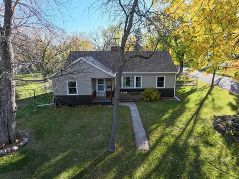 1019 Ash Street Alexandria MN 56308