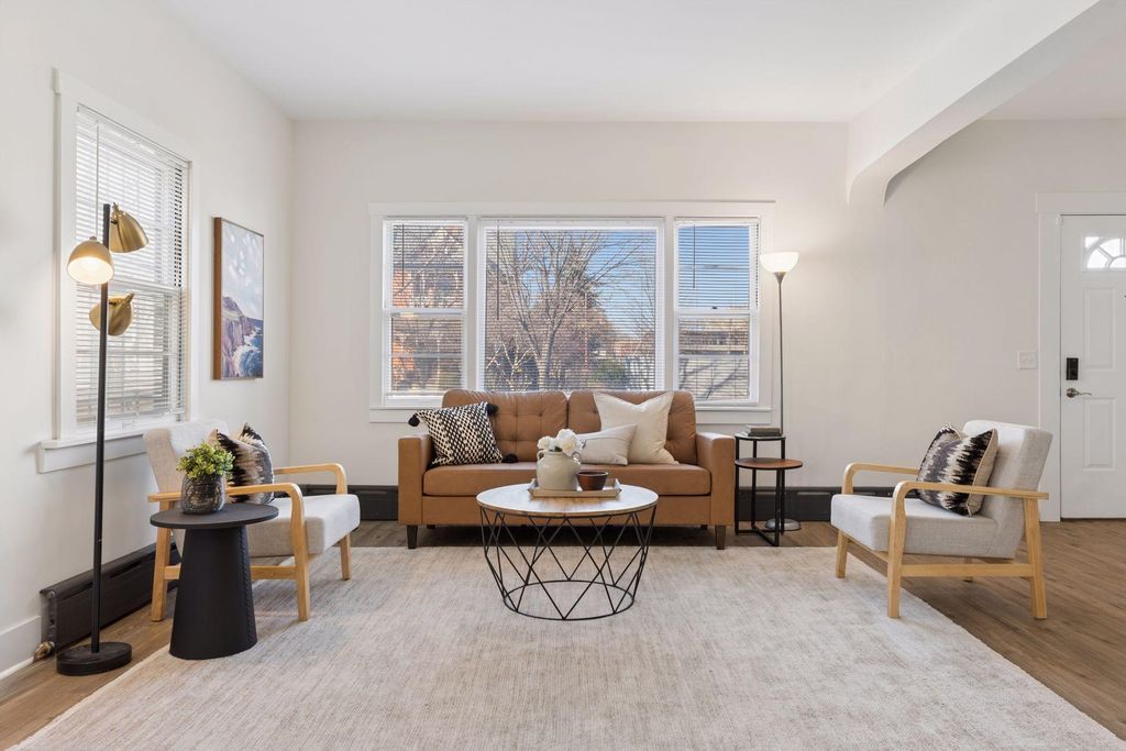 Photo of 1903 Elliot Avenue, Minneapolis, MN 55404 (MLS # 7030855)