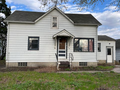 Photo of 301 Main Street, Lucan, MN 56255 (MLS # 7078240)