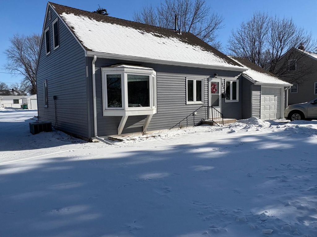 Photo of 322 7th Street S, Breckenridge, MN 56520 (MLS # 7013946)