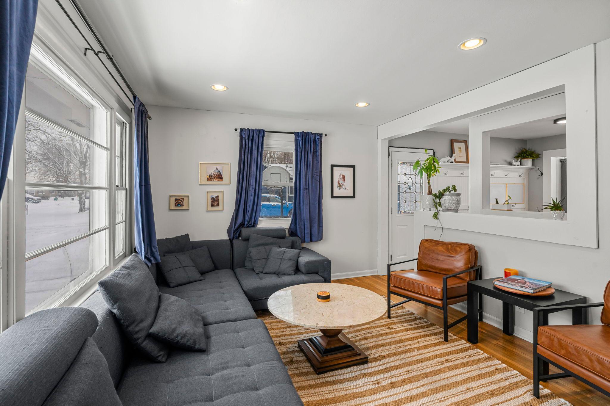 5573 Fairview Avenue N