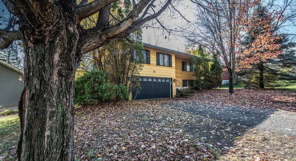 Photo of 1346 Easter Lane, Eagan, MN 55123 (MLS # 7166182)