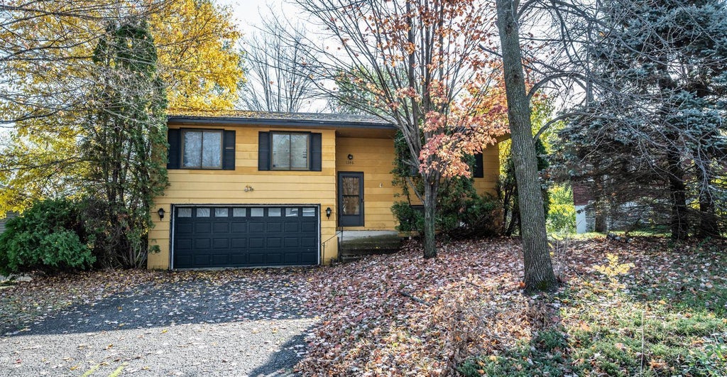 Photo of 1346 Easter Lane, Eagan, MN 55123 (MLS # 7166182)