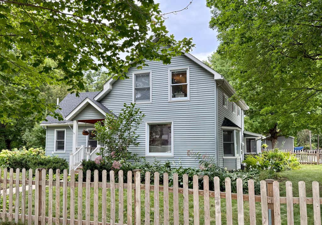 Photo of 717 Winona Street, Northfield, MN 55057 (MLS # 7131335)