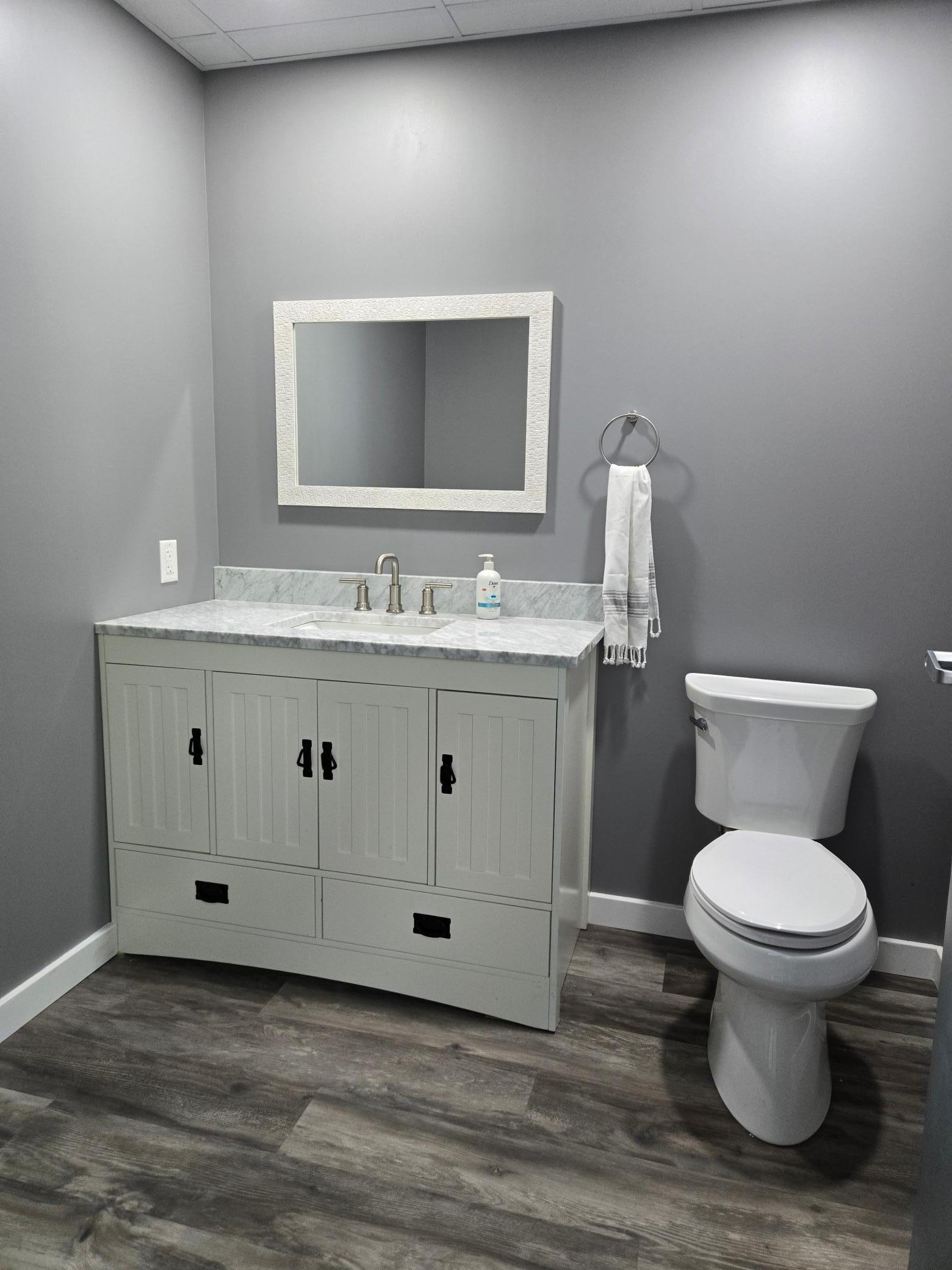 34487E Retriever Road