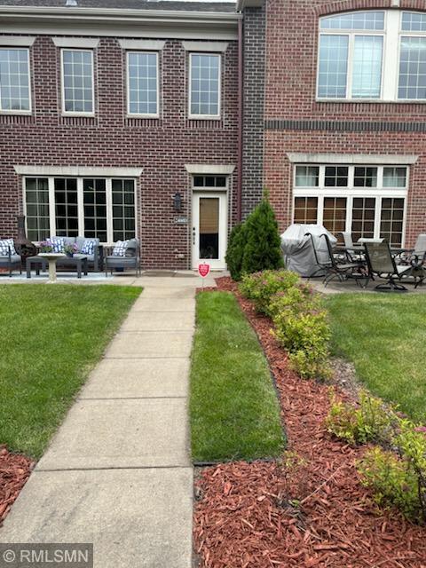 2460 119th Court NE D