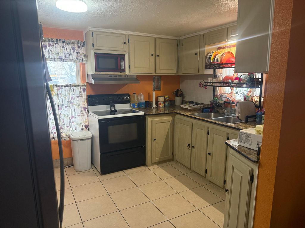 Photo of 810 13th Street, Clarkfield, MN 56223 (MLS # 7012407)