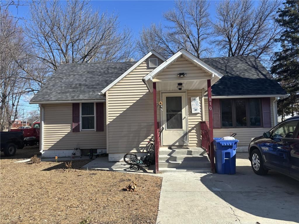 Photo of 810 13th Street, Clarkfield, MN 56223 (MLS # 7012407)