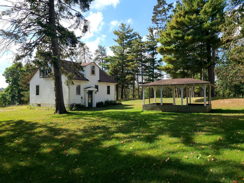 Photo of 103 SW 4th Street, Grand Rapids, MN 55744 (MLS # 6720237)