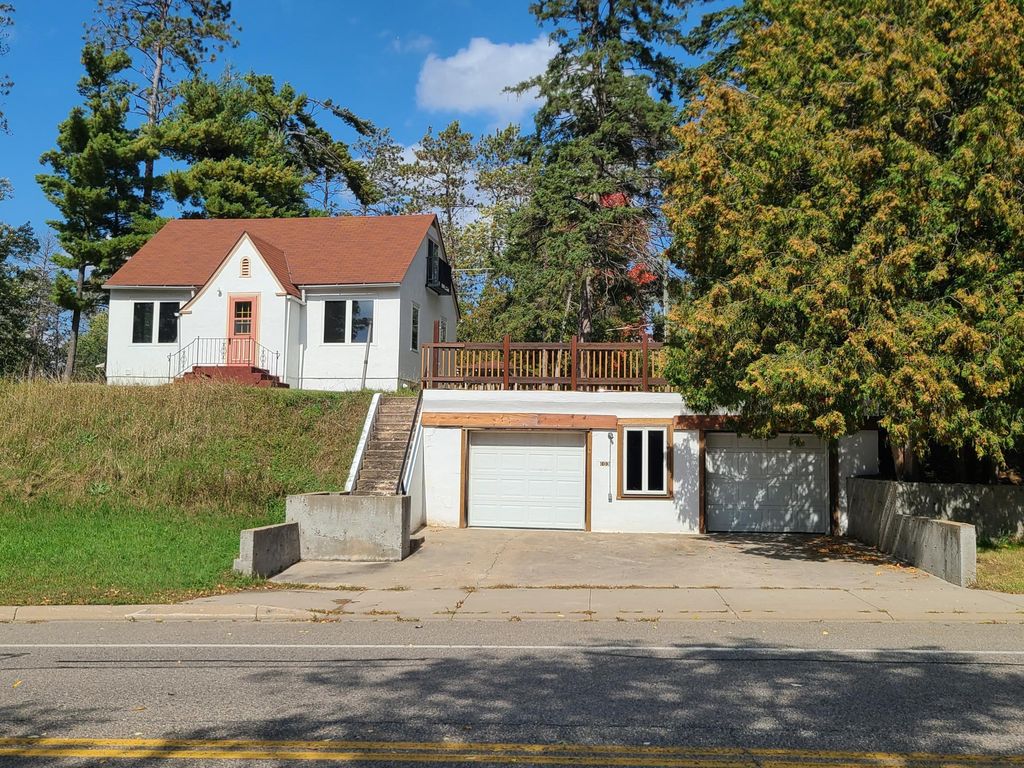 Photo of 103 SW 4th Street, Grand Rapids, MN 55744 (MLS # 6720237)
