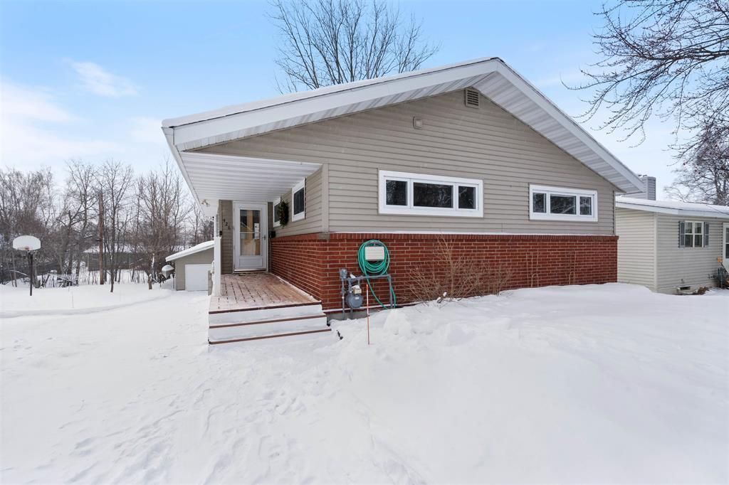 Photo of 426 W Faribault Street, Duluth, MN 55803 (MLS # 7015564)
