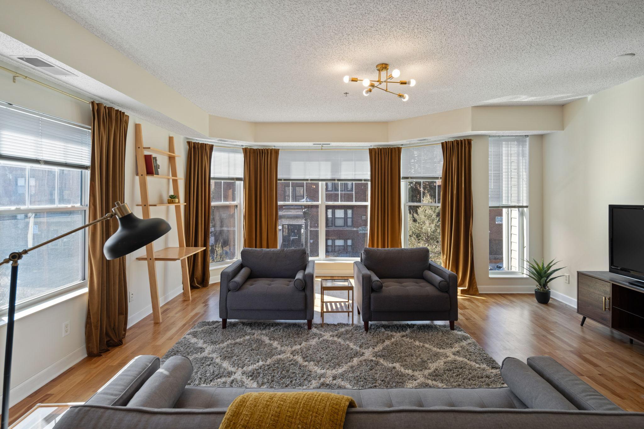 1805 3rd Avenue S 201