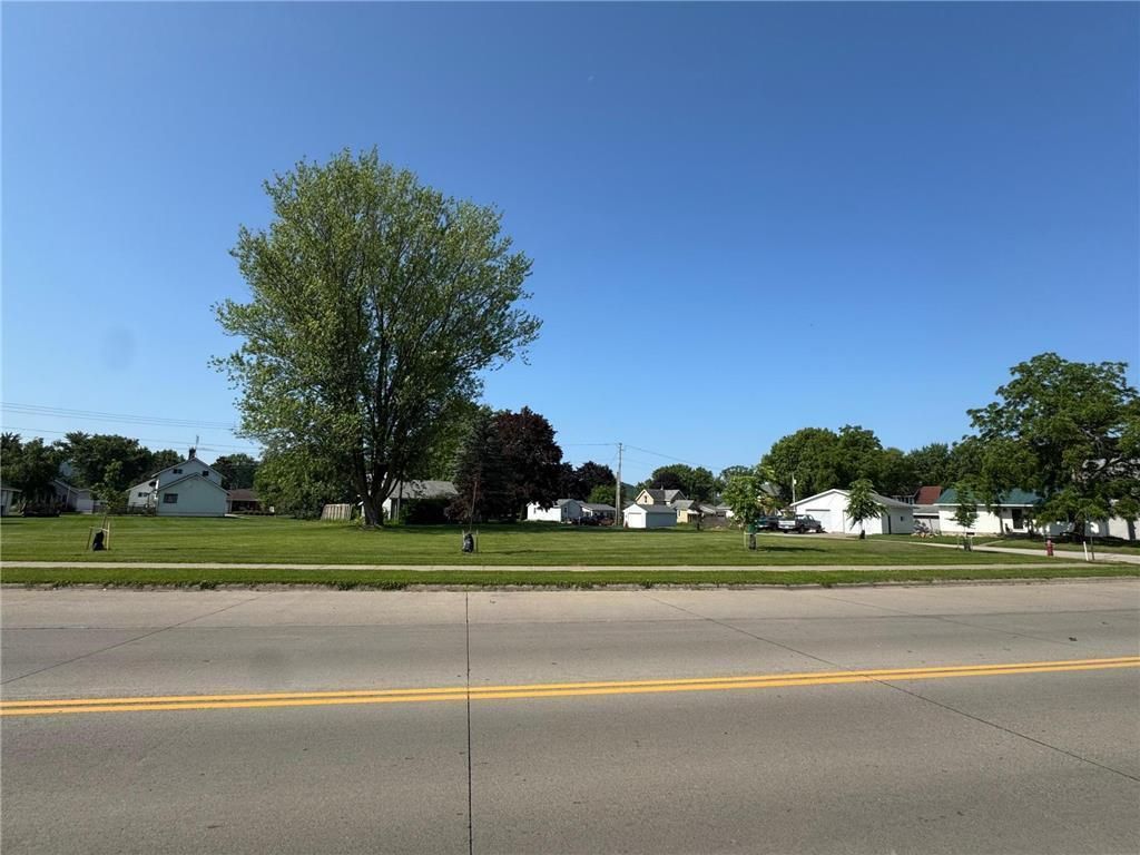 Photo of Lot 1 Block 2 Hiawatha Drive E, Wabasha, MN 55981 (MLS # 7045334)