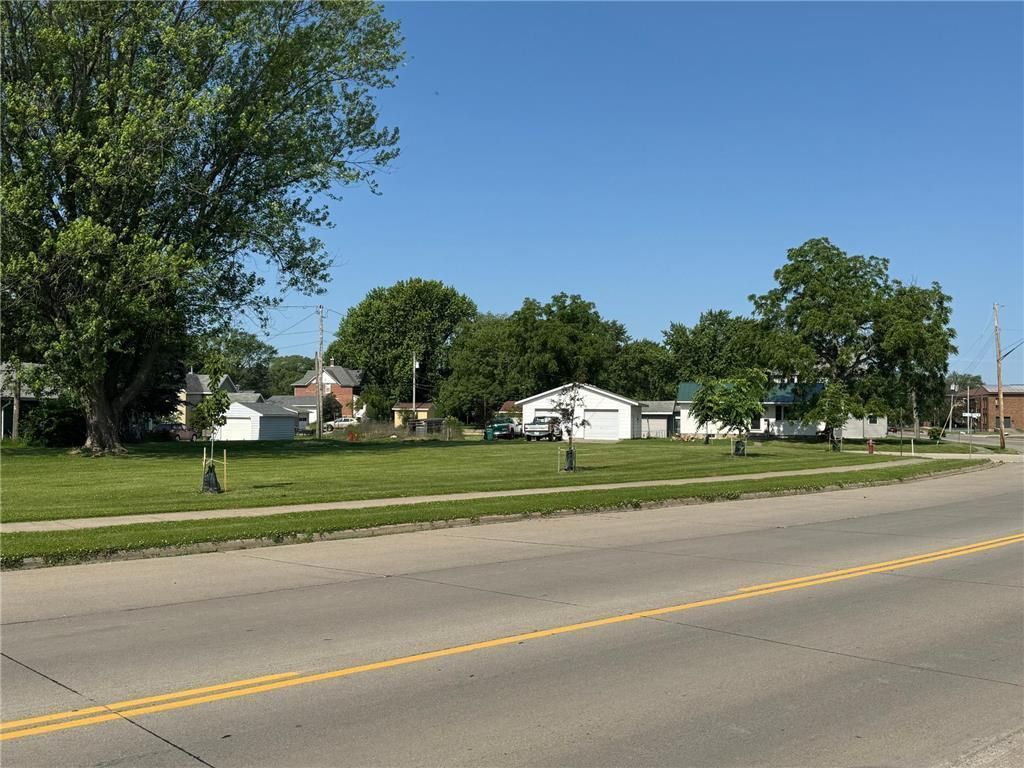 Photo of Lot 1 Block 2 Hiawatha Drive E, Wabasha, MN 55981 (MLS # 7045334)