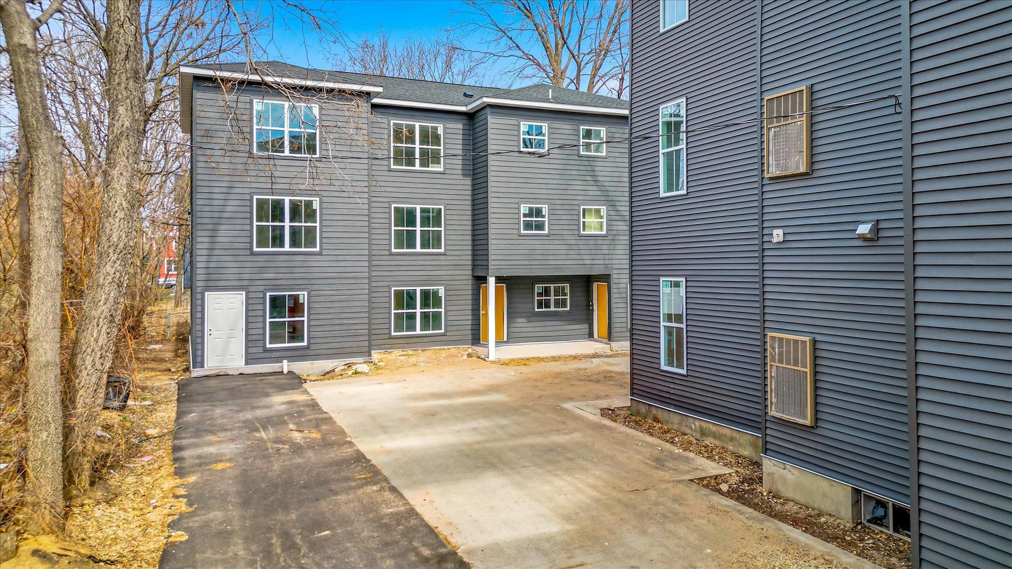 811-815 6th Street SE