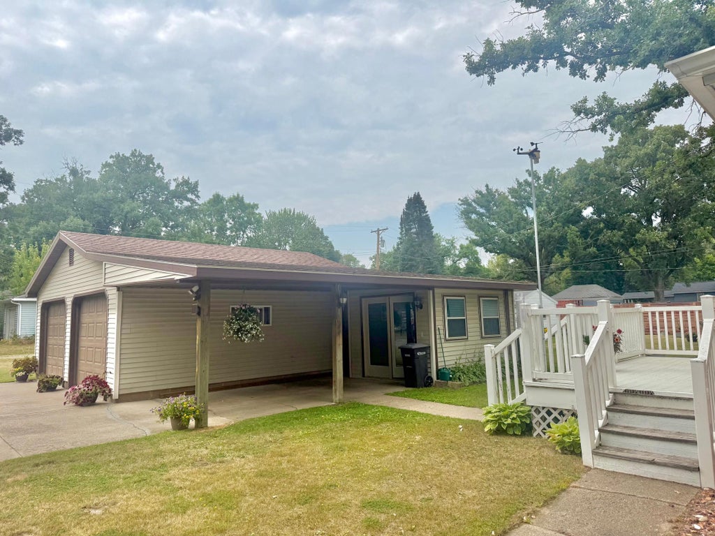 Photo of 712 4th Avenue SW, Little Falls, MN 56345 (MLS # 7127295)