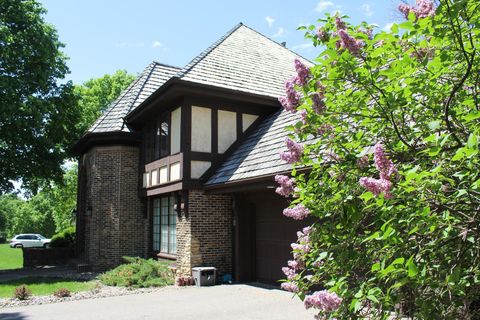 15802 Nursery Drive Minnetonka MN 55345
