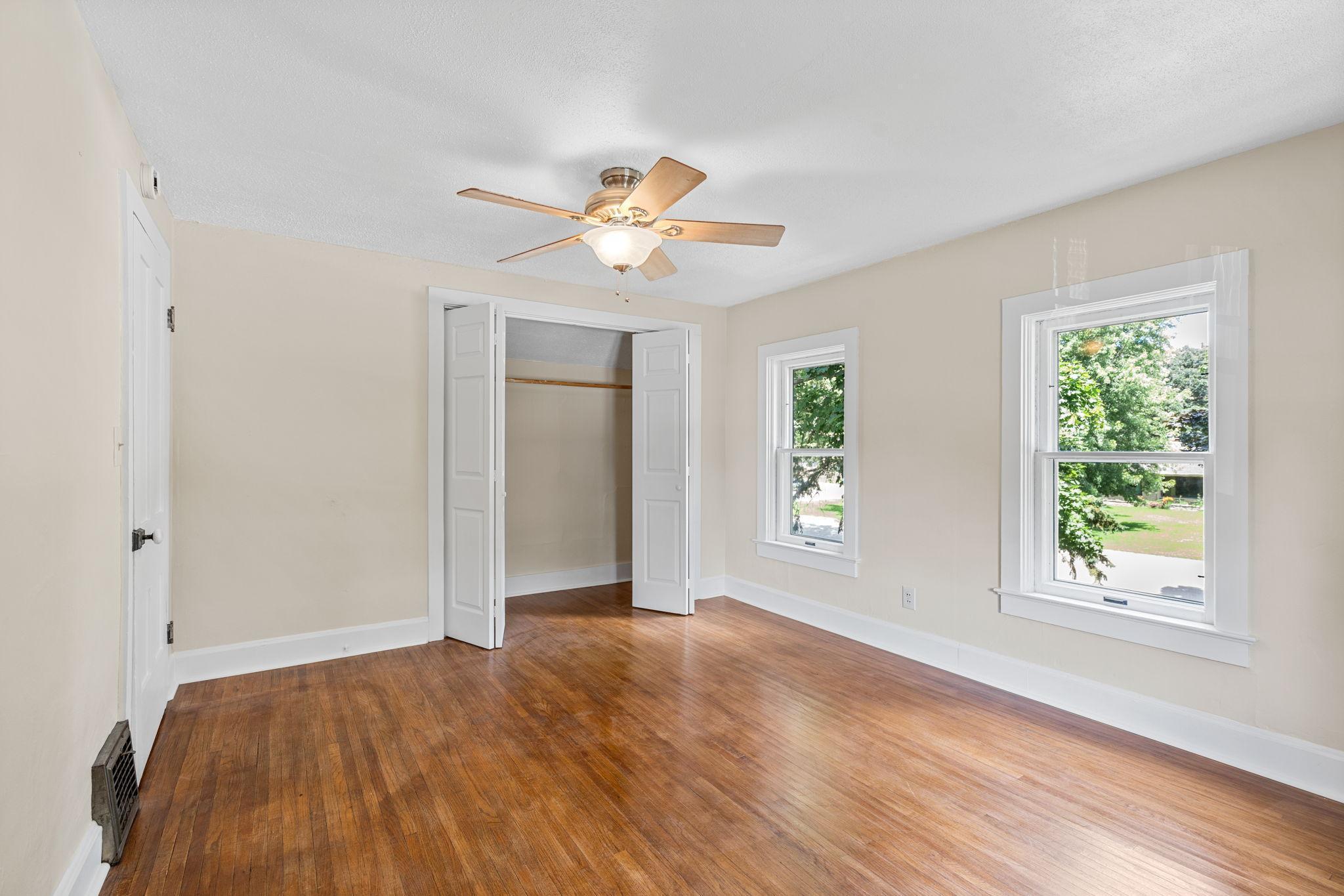 Owatonna, Minnesota 55060, United States, 3 Bedrooms Bedrooms, ,2 BathroomsBathrooms,Residential,Active,164485