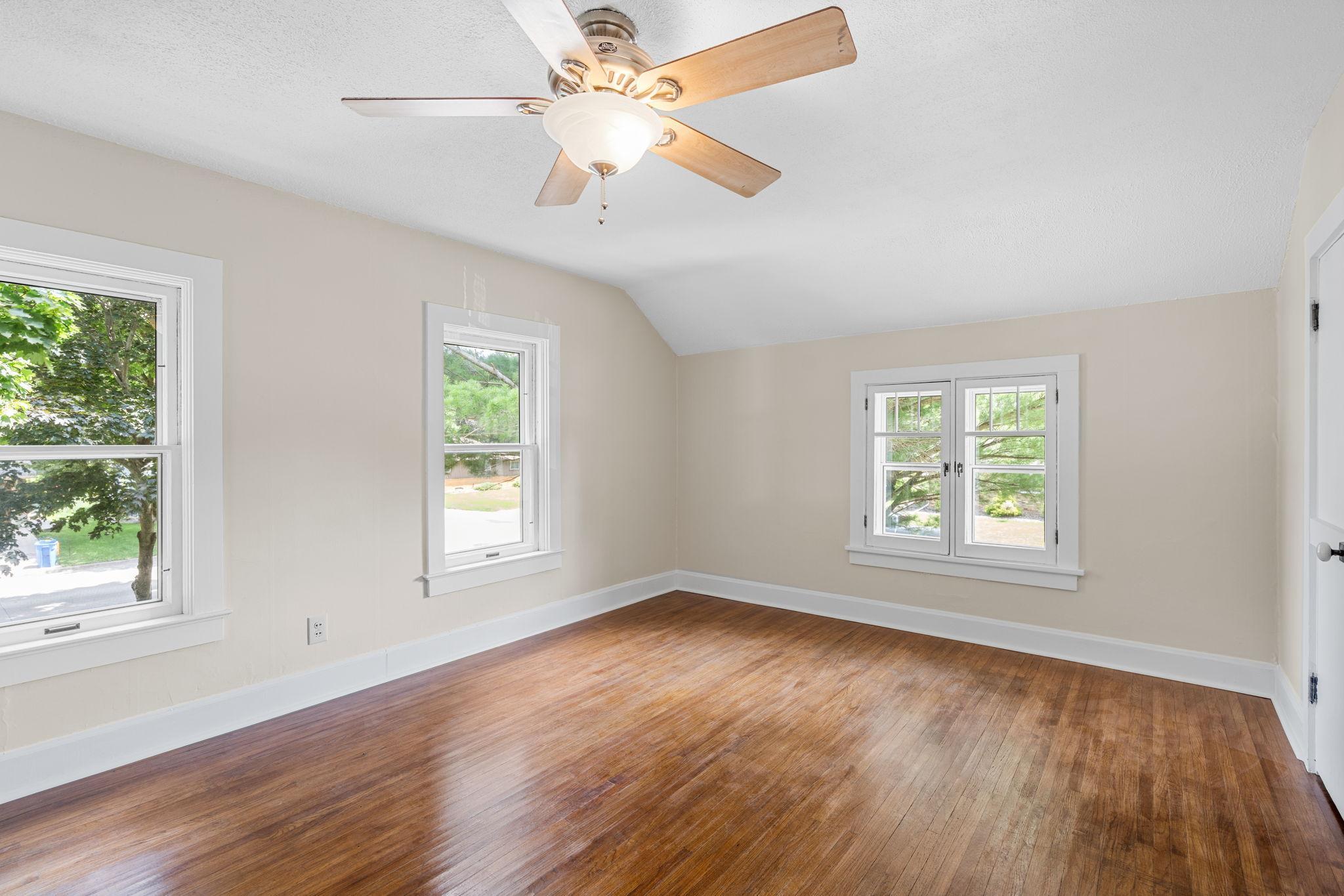 Owatonna, Minnesota 55060, United States, 3 Bedrooms Bedrooms, ,2 BathroomsBathrooms,Residential,Active,164485