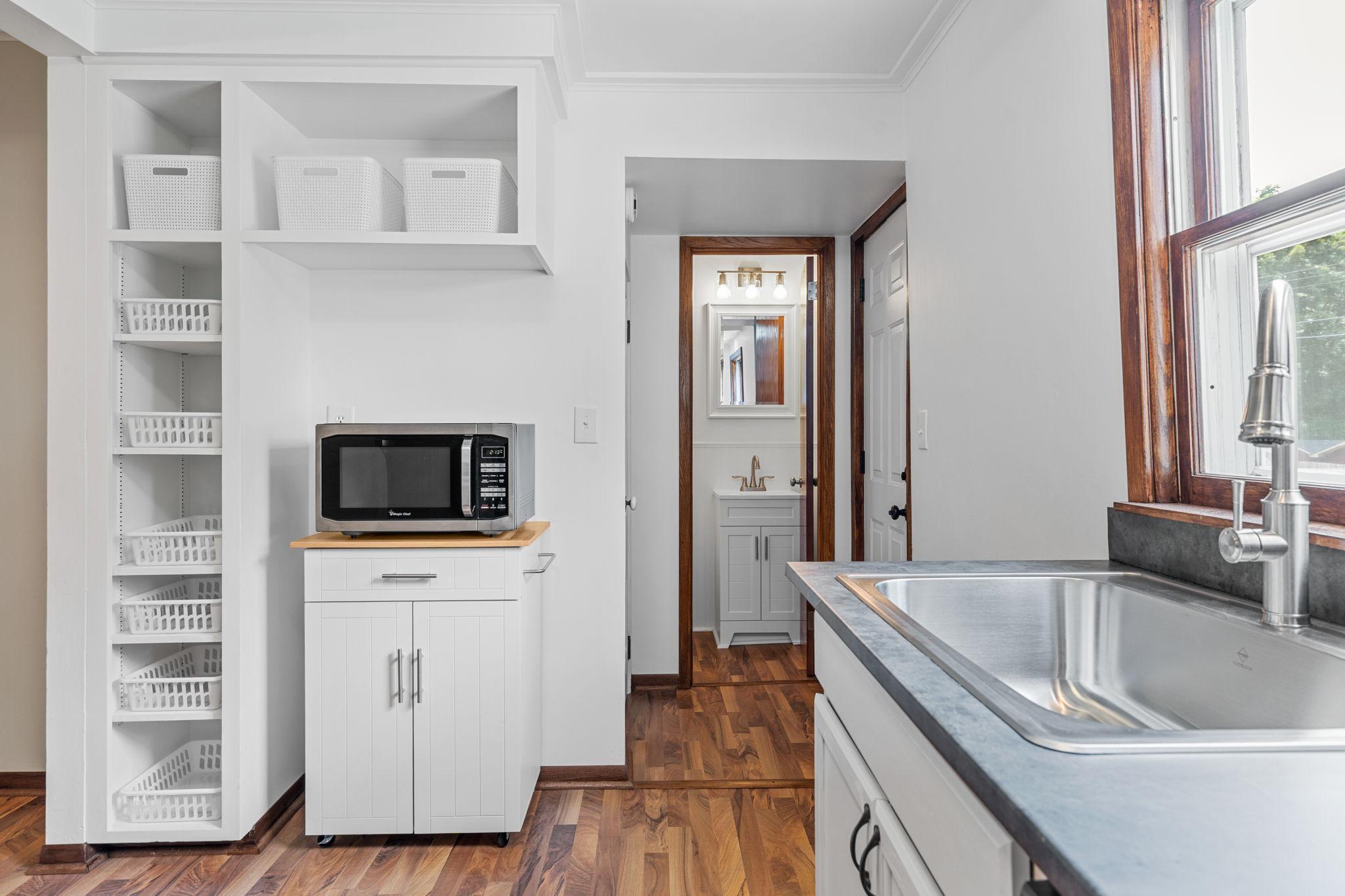 Owatonna, Minnesota 55060, United States, 3 Bedrooms Bedrooms, ,2 BathroomsBathrooms,Residential,Active,164485