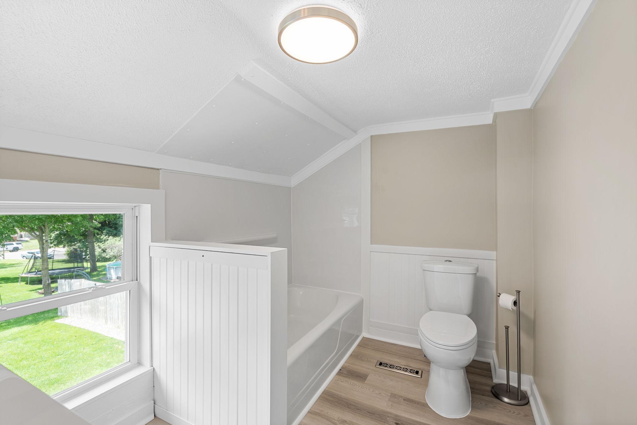 Owatonna, Minnesota 55060, United States, 3 Bedrooms Bedrooms, ,2 BathroomsBathrooms,Residential,Active,164485