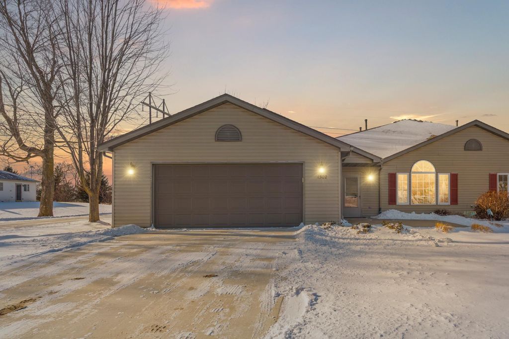 Photo of 1302 25th Avenue NW, Faribault, MN 55021 (MLS # 7008635)