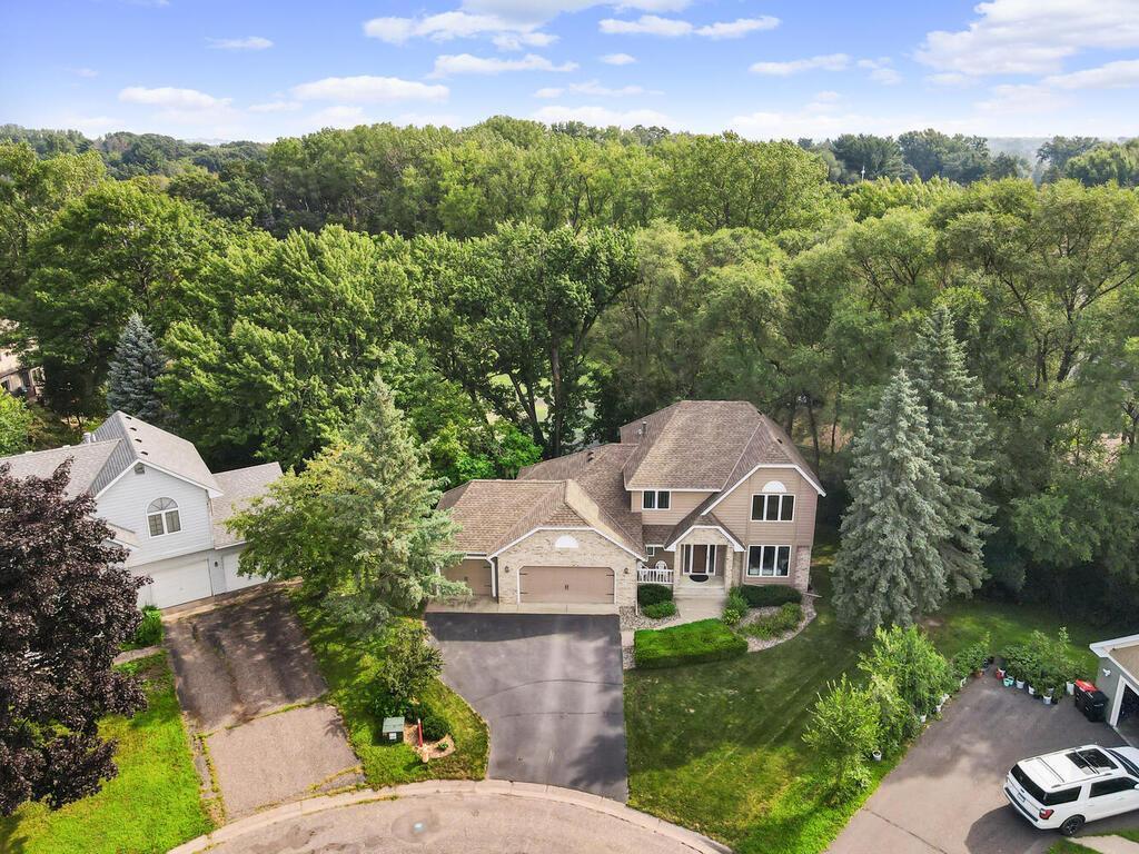 727 Laurie Court