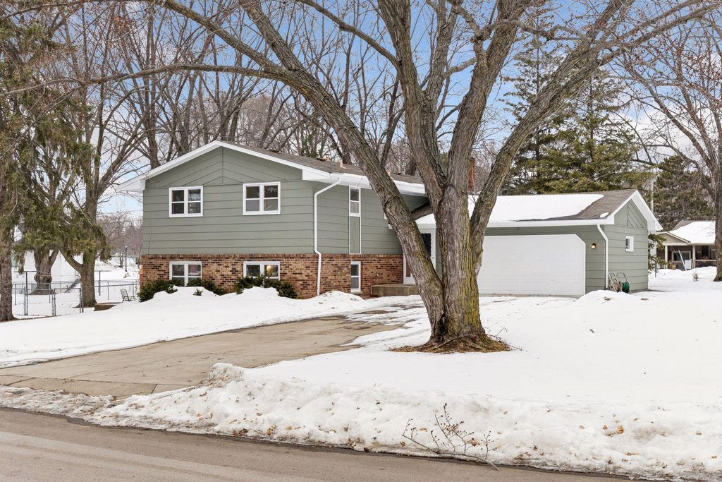 Photo of 1500 Quebec Avenue N, Champlin, MN 55316 (MLS # 7013380)