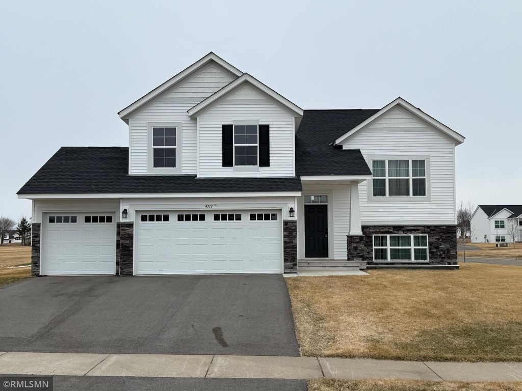 Photo of 4719 6th Street NE, Saint Cloud, MN 56304 (MLS # 7036972)