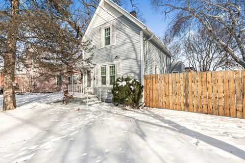 204 Wilson Avenue NE Saint Cloud MN 56304