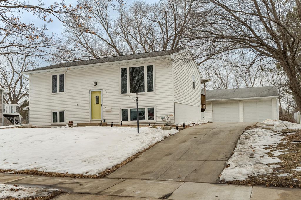 Photo of 164 36th Avenue NW, Rochester, MN 55901 (MLS # 7018806)