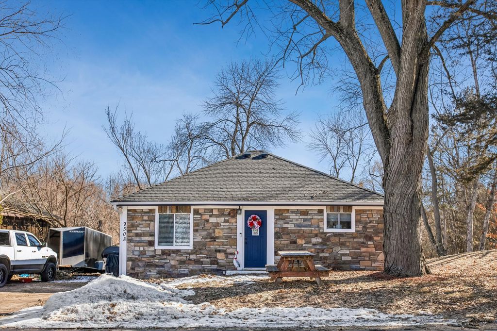 Photo of 9508 N Shore Trail, Forest Lake, MN 55025 (MLS # 7022858)